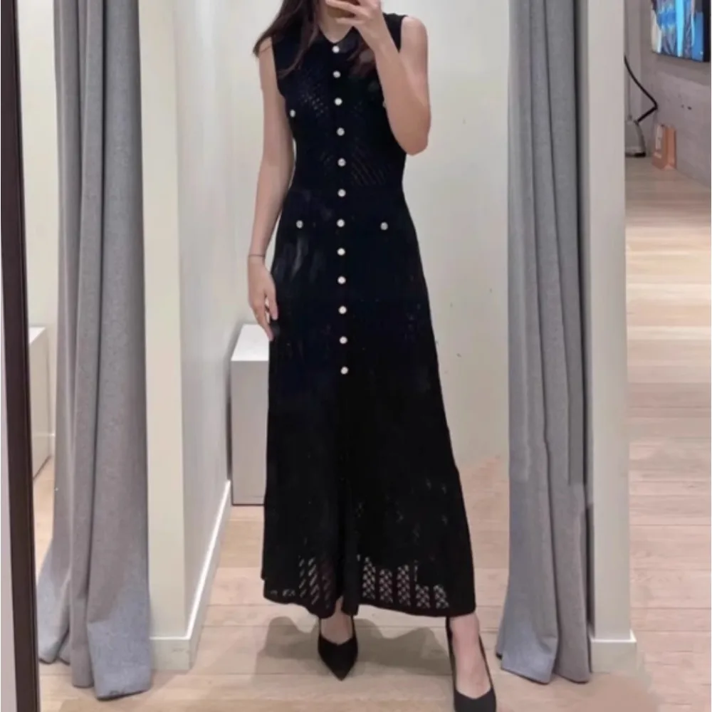 Elegant V-neck Vintage Sleeveless Single Breasted Chic Hollow Out Hook Flower Knit Slim Long Dress Vacation High Street Clothing