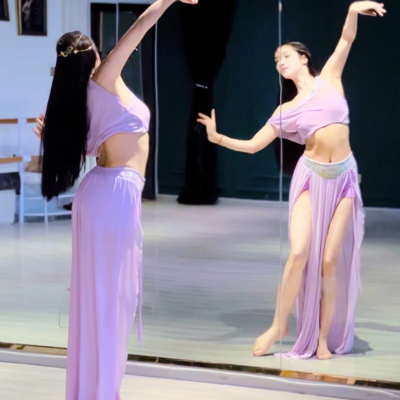 新しいベリーダンスパフォーマンス衣装女性のセクシーなオフショルダートップ + スパンコールスプリットロングスカート 2 個オリエンタルダンストレーニング服