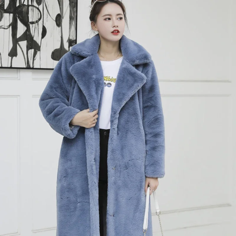 2024 New Female Winter Plush Thick Warm Loose Loose Lapel Fur Coat Women Faux Rabbit Fur Coat