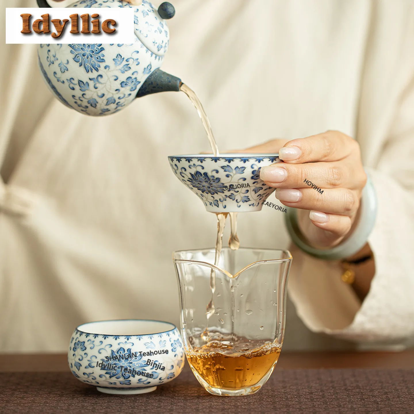 HOYIHM Tracing Silver Column Lotus Tea Separator Infusor Luxury Tea Strainer Dispenser Tea Soaking Tea Filter Tea Services Gifts