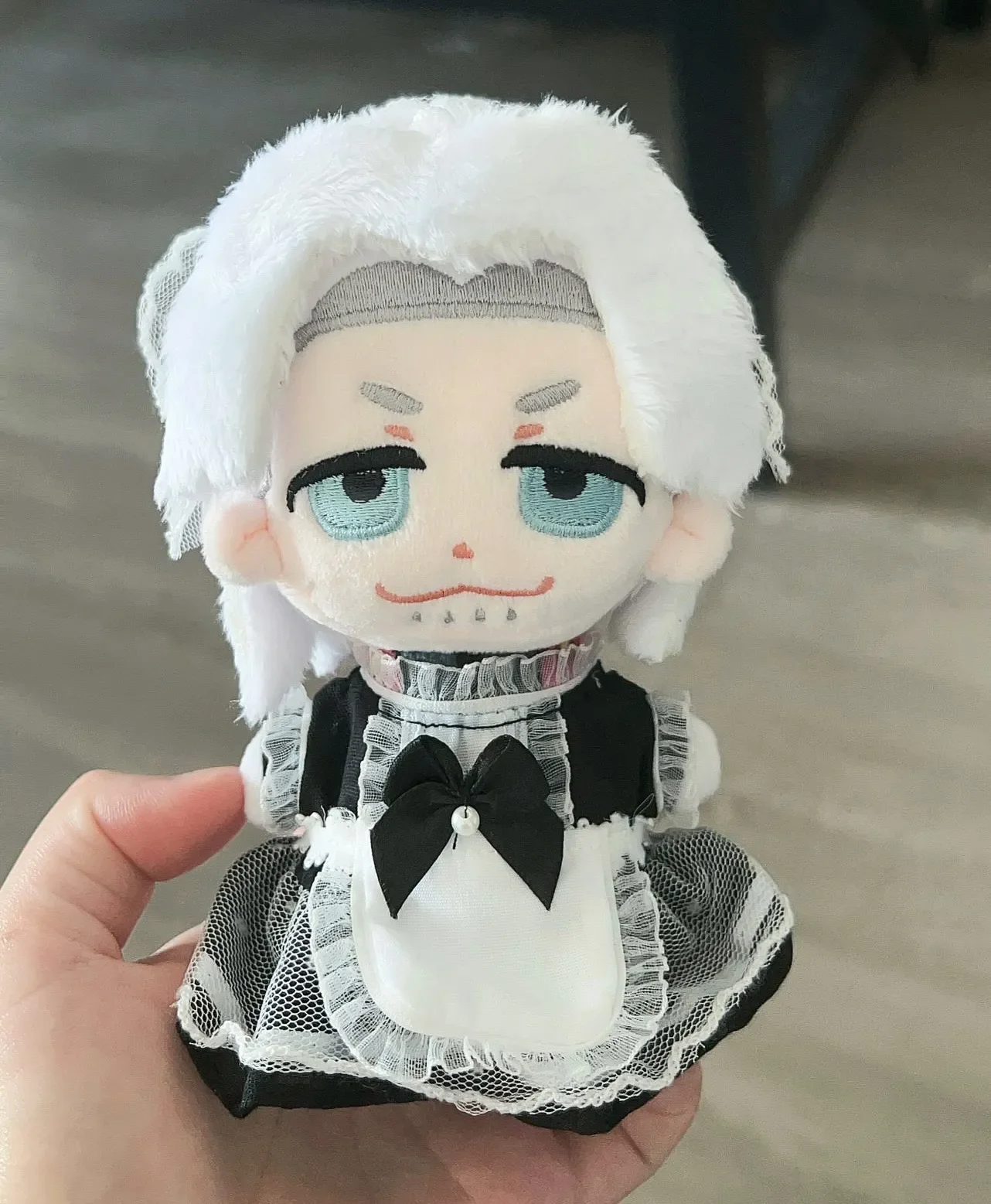 Neue 10CM Dante Tony Redgrave Cosplay Plüsch Puppe Nette Anime Spiel Peripherien Stofftier Rucksack Anhänger Schlüsselbund Geburtstag geschenke