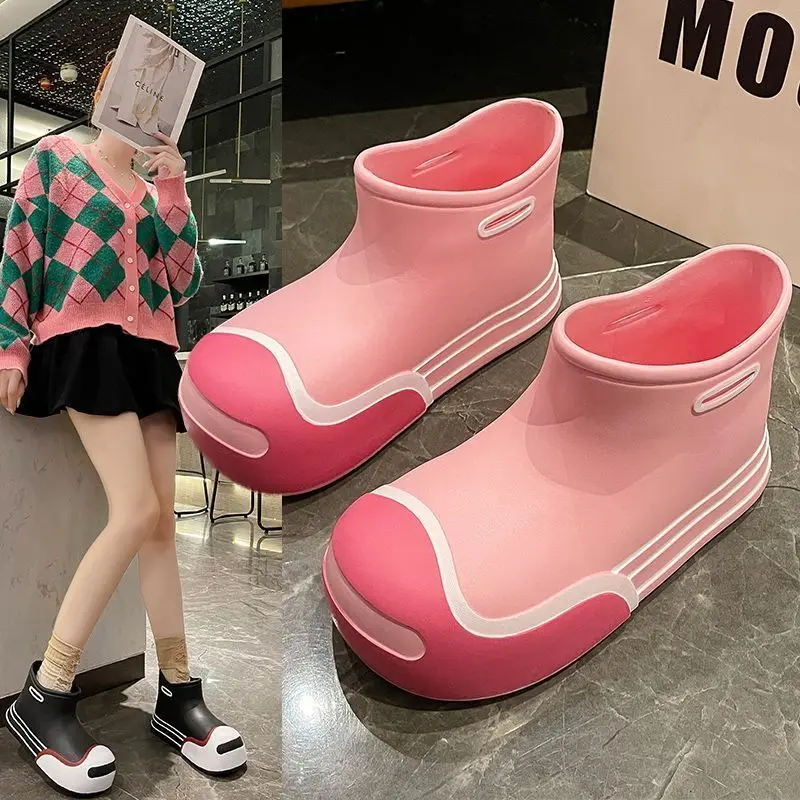 

Rain Shoes Fashion Outside To Wear Short Rain Boots Thick Soled Lightweight Waterproof Rubber Shoes Home Non-slip Short Boots