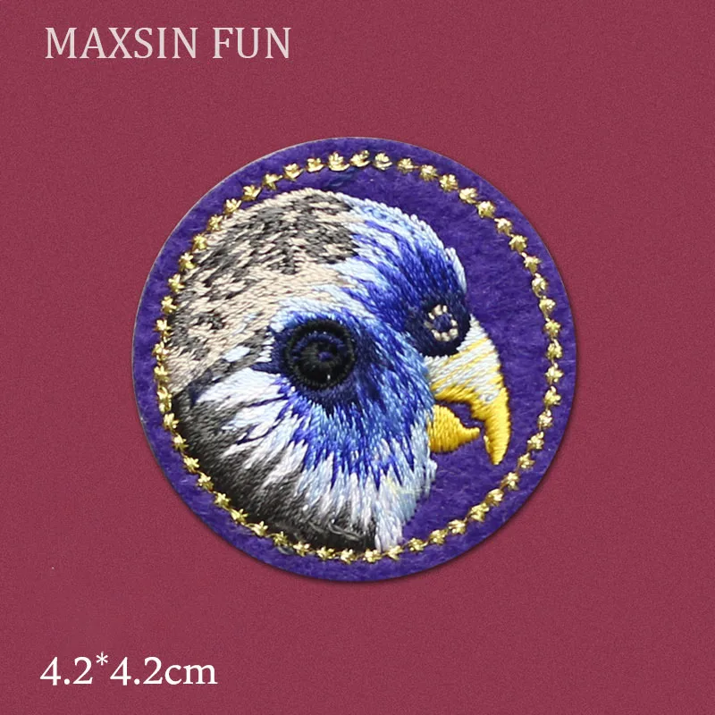 Round Badges Iron on Patches, DIY Decoration for Clothes, Hats, Jeans, Gold Edge Accessories, Parrot, Bird, Rabbit, 5Pcs