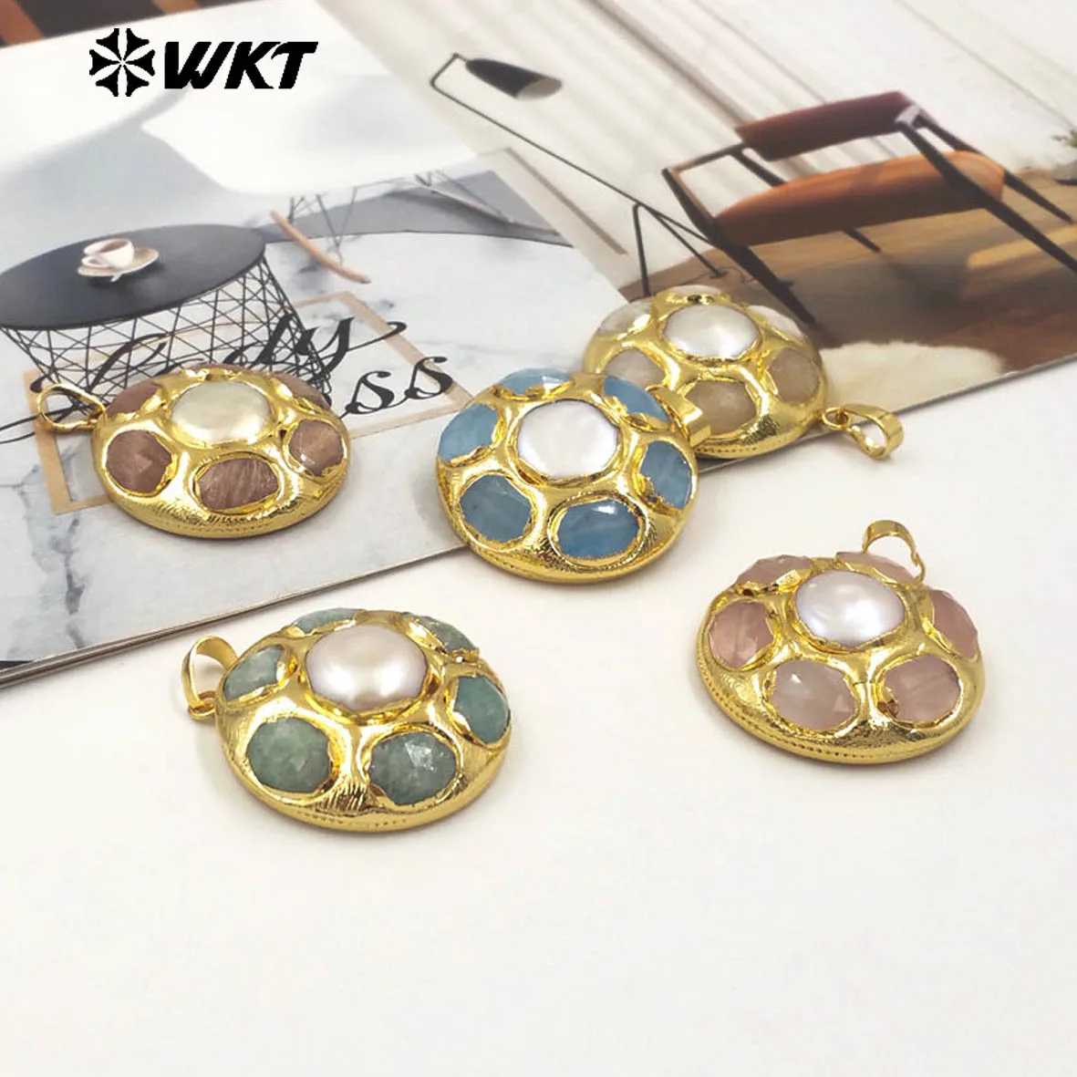 

WT-JP411 Exquisite Lovely Pearl Pendant Around Natural Stones Round Shape With 18K Gold Plated For Handmade Jewelry Accessory