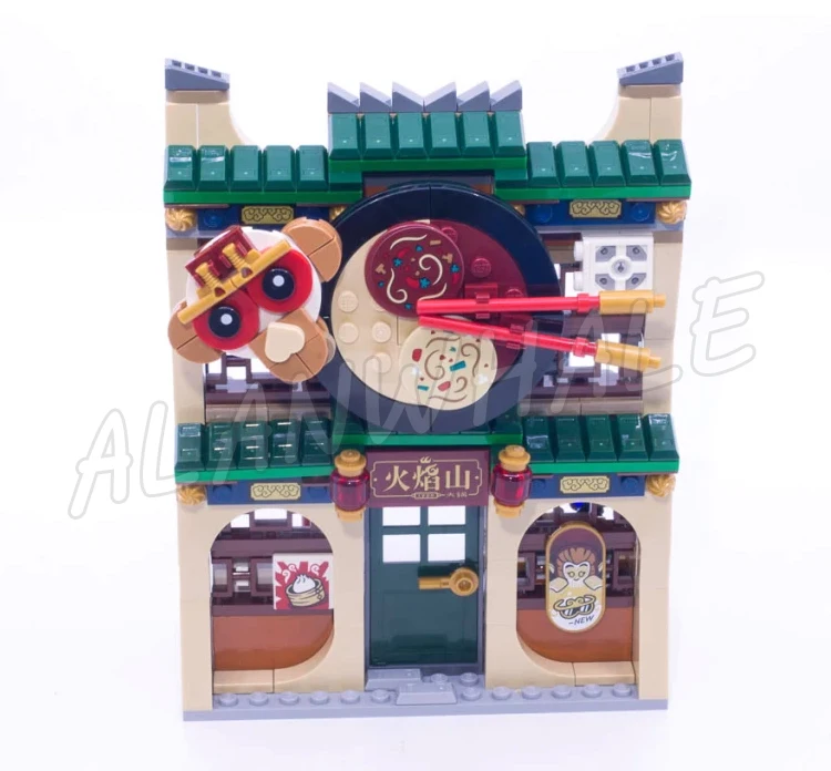 2187pcs Monkie Kid City of Lanterns Lotus Hotels Panda Shops Transit Train 86999 Building Blocks Toys Compatible With Model