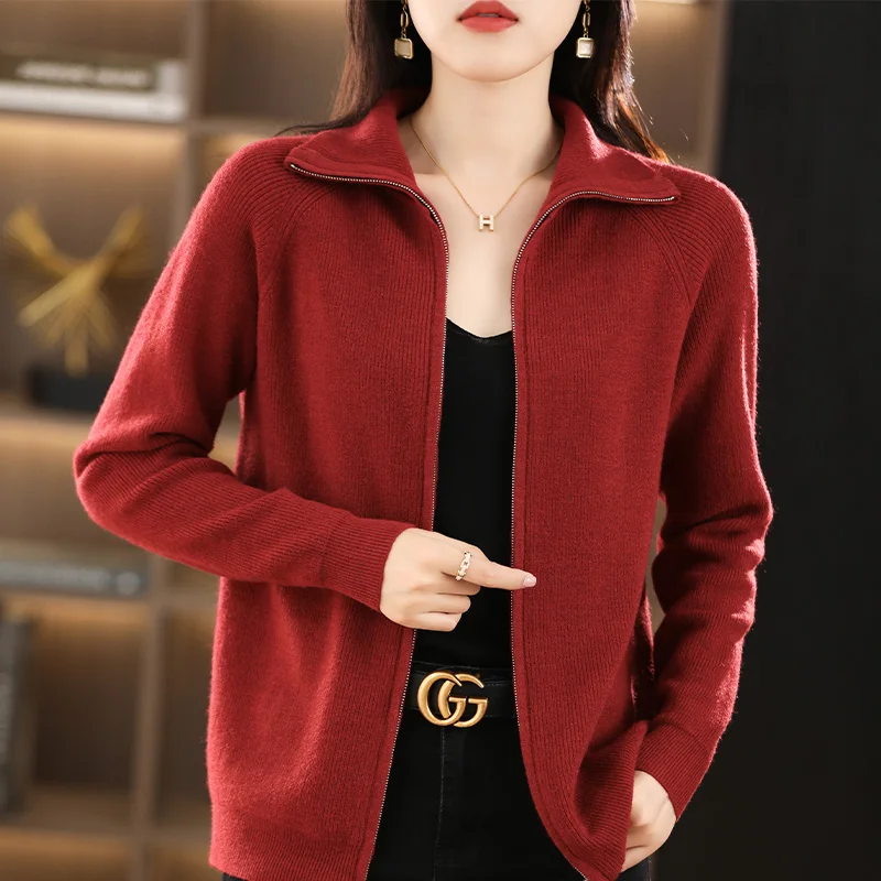 New Autumn And Winter Knitted Cardigan Women\'s Lapel Solid Color Zipper Thickened Loose Short Sweater Coat