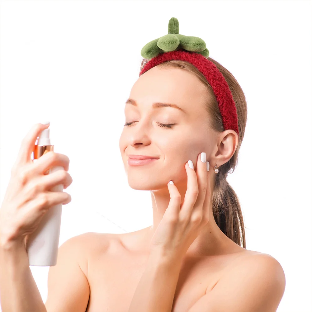 

2Pcs Strawberry Headband Hair Band Cute Skincare Headwear for Face Washing Makeup Spa Accessories for Women