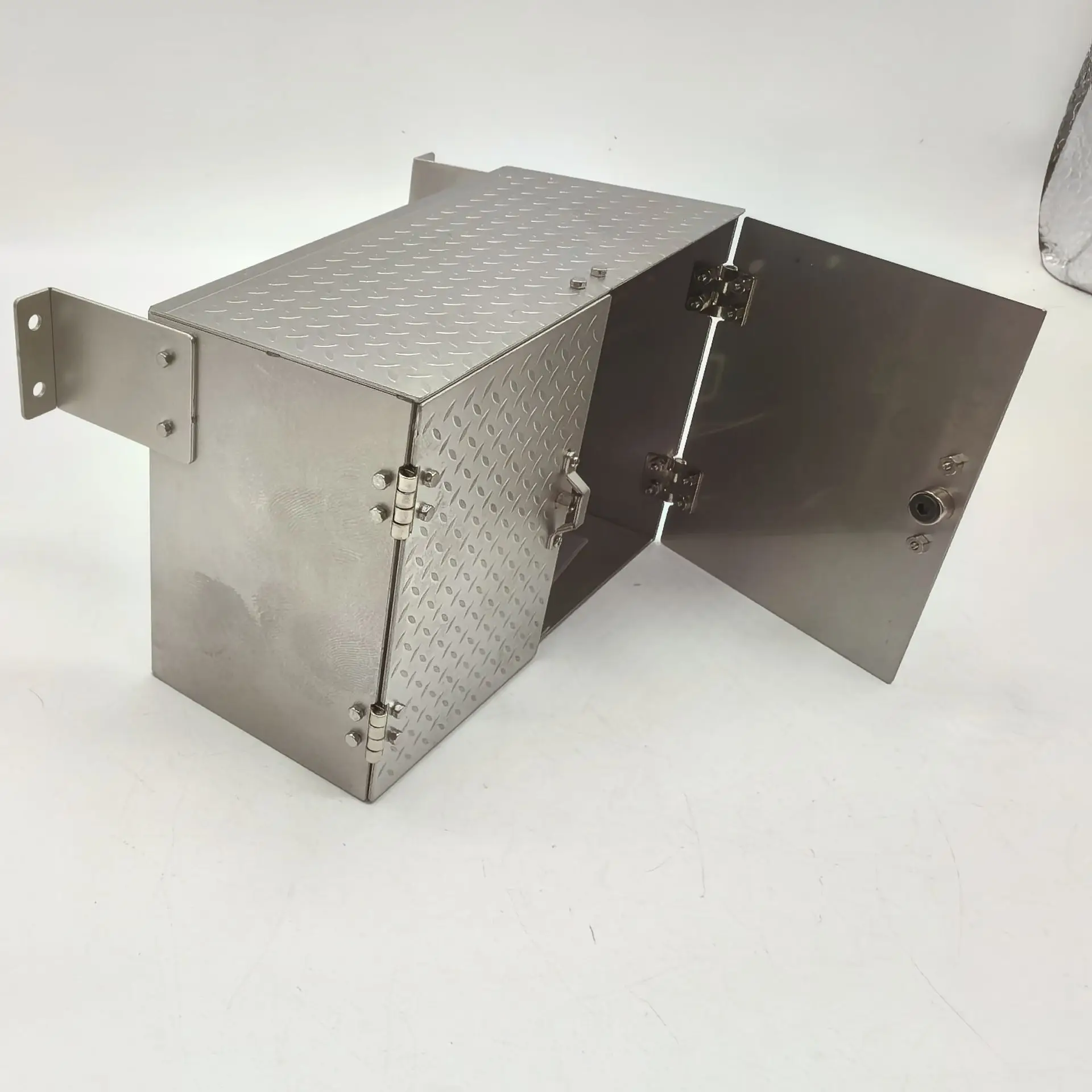 Tool Box 90mm Scaleclub For Tamiya 1/14 Truck Carriage Metal with Anti-slip Pattern RC