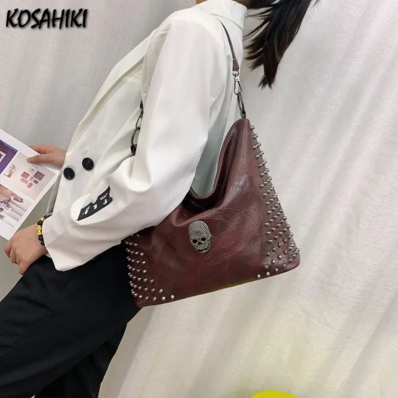 

All Match Fashion Y2k Aesthetic Handbags Soft Leather Skull Women High-capacity Shoulder Bags Punk Rivet Casual Tote Female