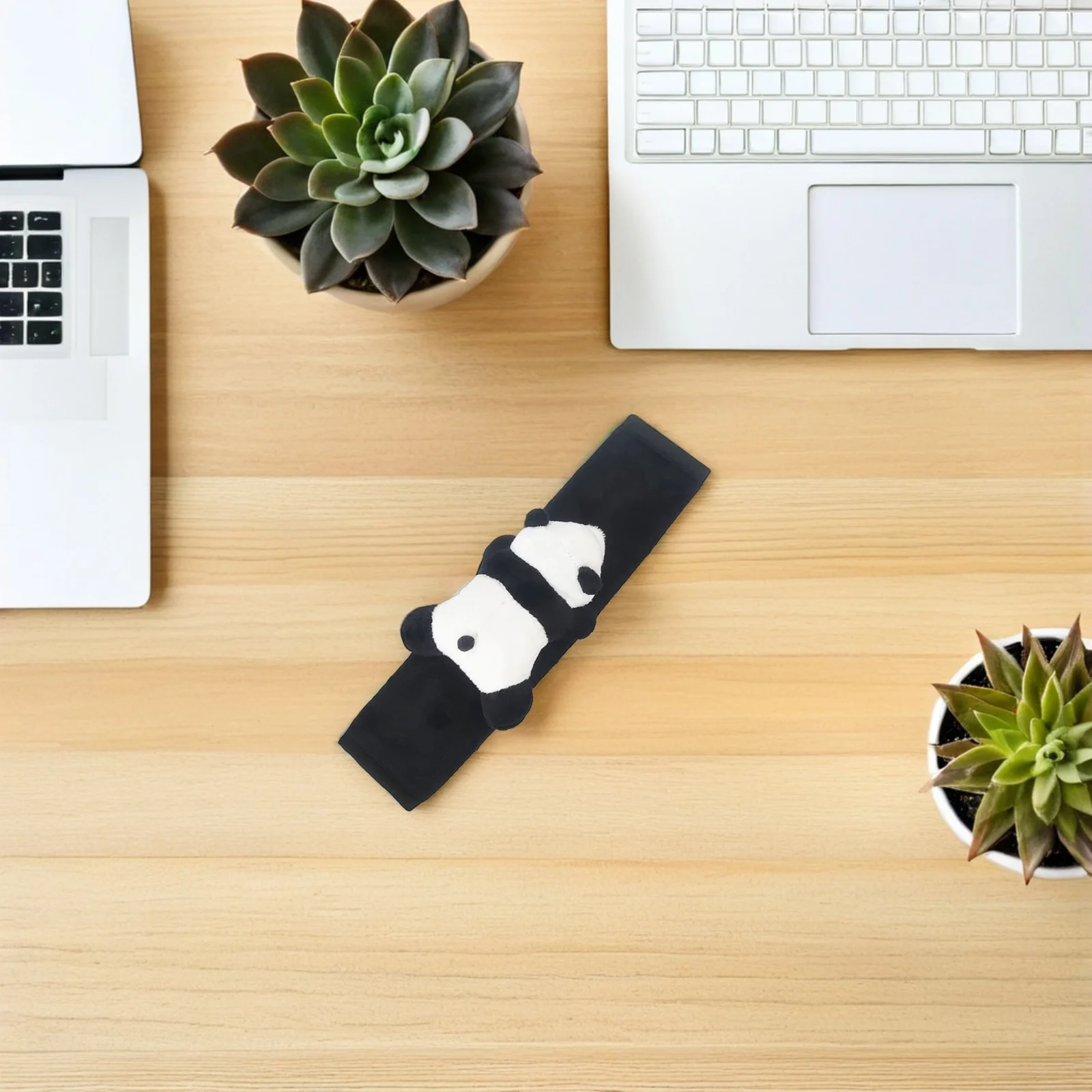 

Cover Panda Design Flannelette Soft Cushion Shoulder Protection Pad Auto Cover For Motorcycle Gear