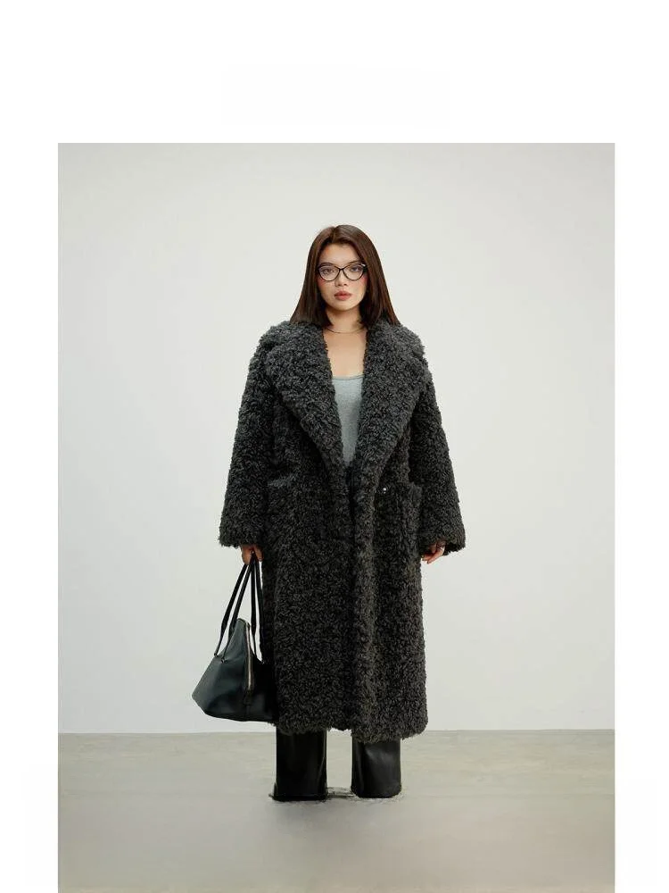 

Eco-Friendly PlusMall Zurich Falling Leaves Street Australian Sheepskin Coat with Large Collar Trench Coat Stylish And Elegant