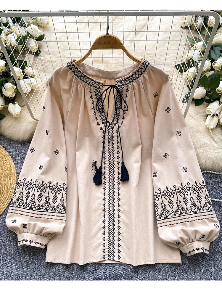 Printemps automne nouveau femmes rétro Style ethnique lanterne manches chemise décontracté ample dentelle Totem brodé Blouse haut D47