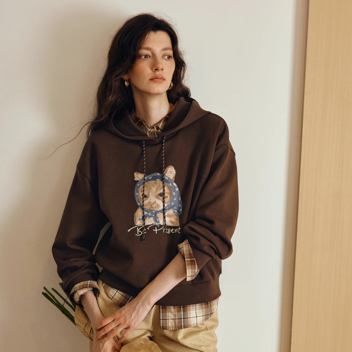 OLrain 2025 Women's Autumn Hooded Sweatshirts Cartoon Cute Print Loose Tops Casual Commute Knitwear Female Clothing O57QR000995