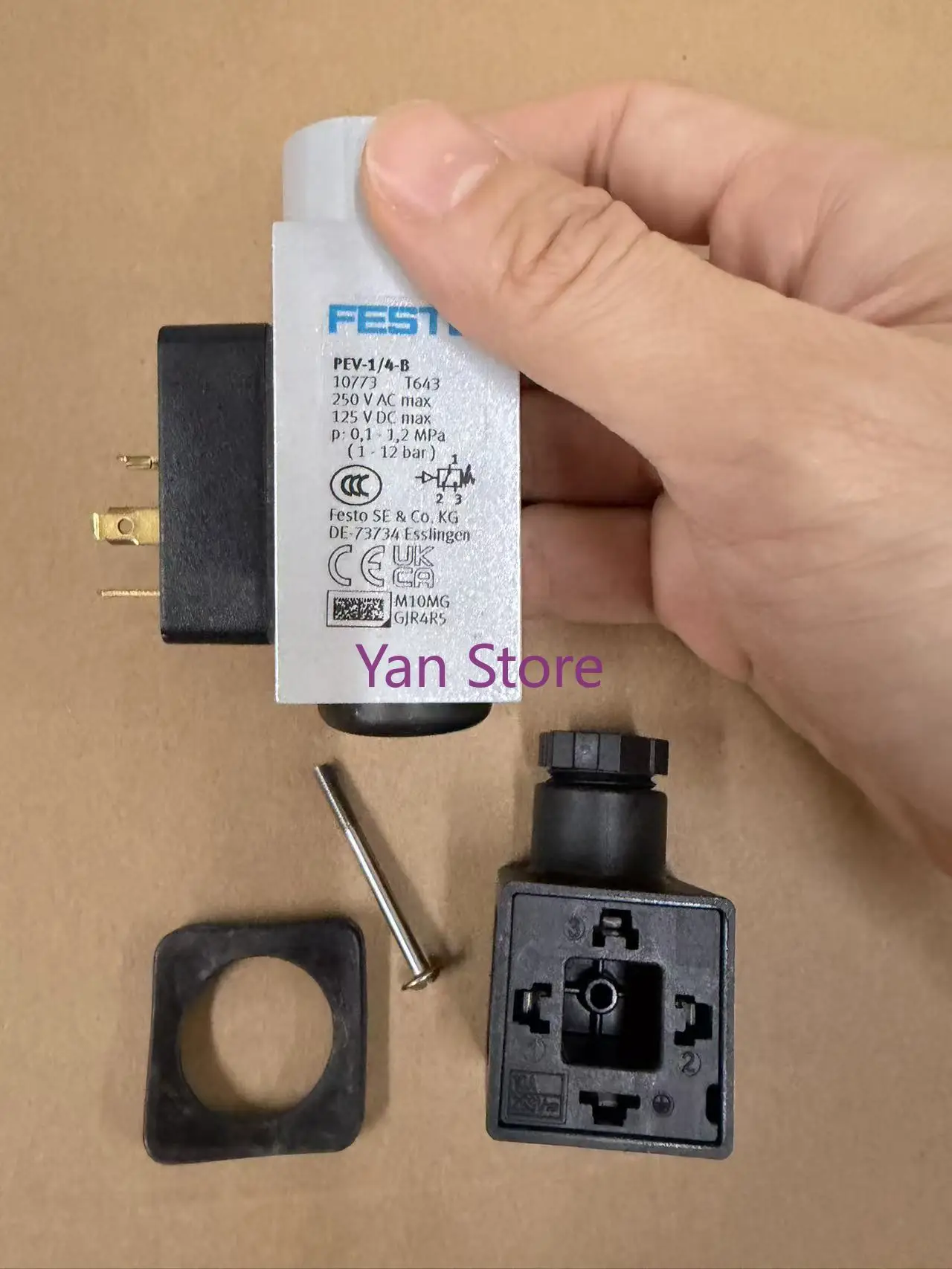 Original pressure switch PEV-1/4-B 10773 PEV-1/4-B-OD 175250 PEV-1/4-SC-OD 161760 PEV-1/4-B-M12 192488 VPEV-1/8 150261
