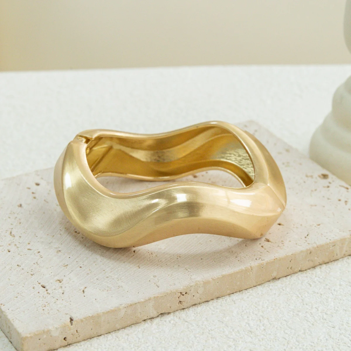 فاسق الهيب هوب ماتي المعادن واسعة الكفة أساور خمر الذهب اللون هندسية الصيف أساور للنساء الرجال سوار مجوهرات #5