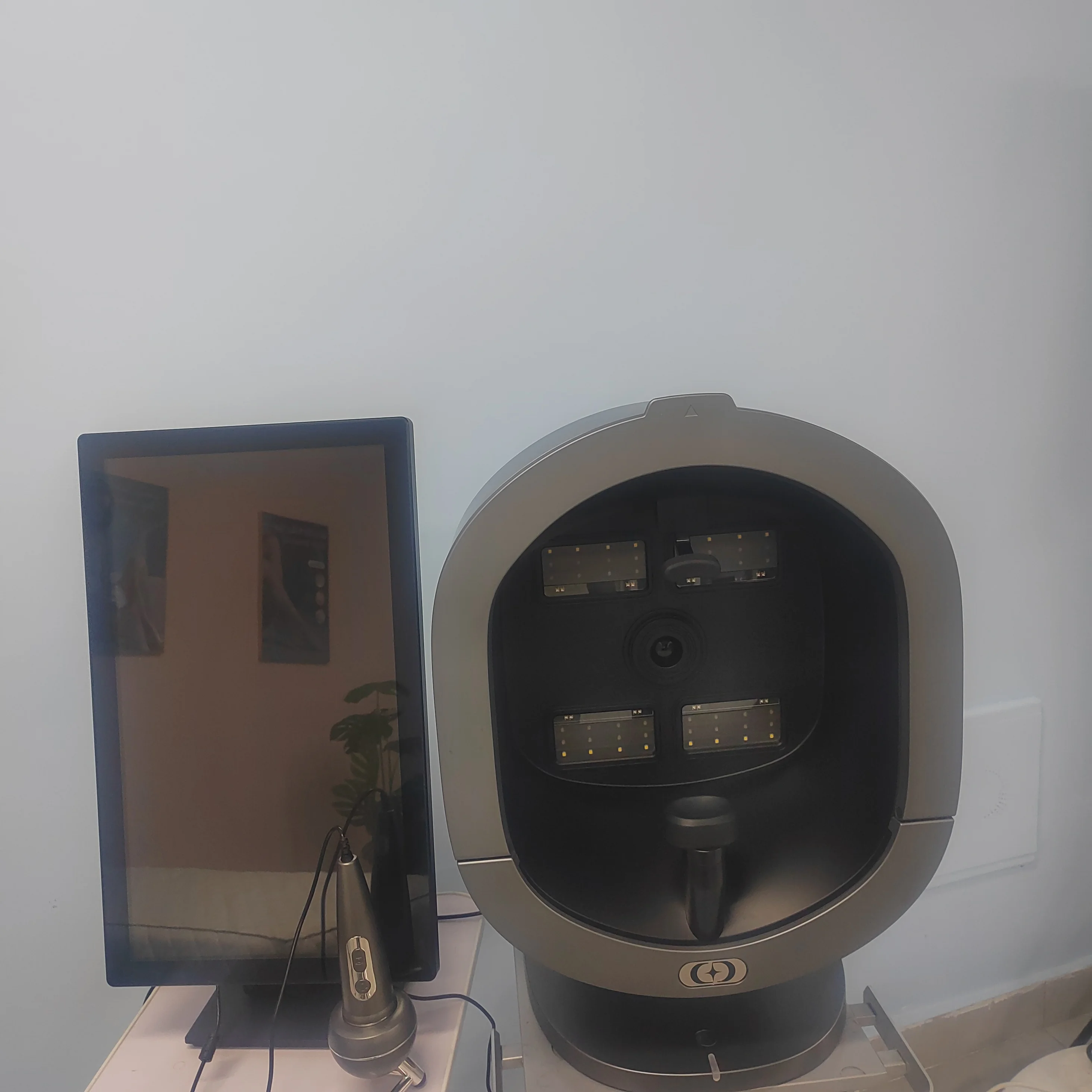 업그레이드된 X5 3D AI 피부 이미지 분석기 고해상도 픽셀 전체 얼굴 스캐닝 다중 스펙트럼 수분 두피 감지