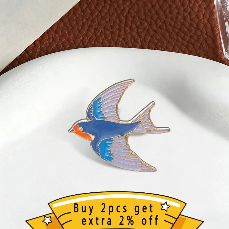 Vintage Swallow Enamel Pin, Retro Flying Bird Badge, Fashion Accessory for Clothes and Backpacks, Gift for Swallow Lovers