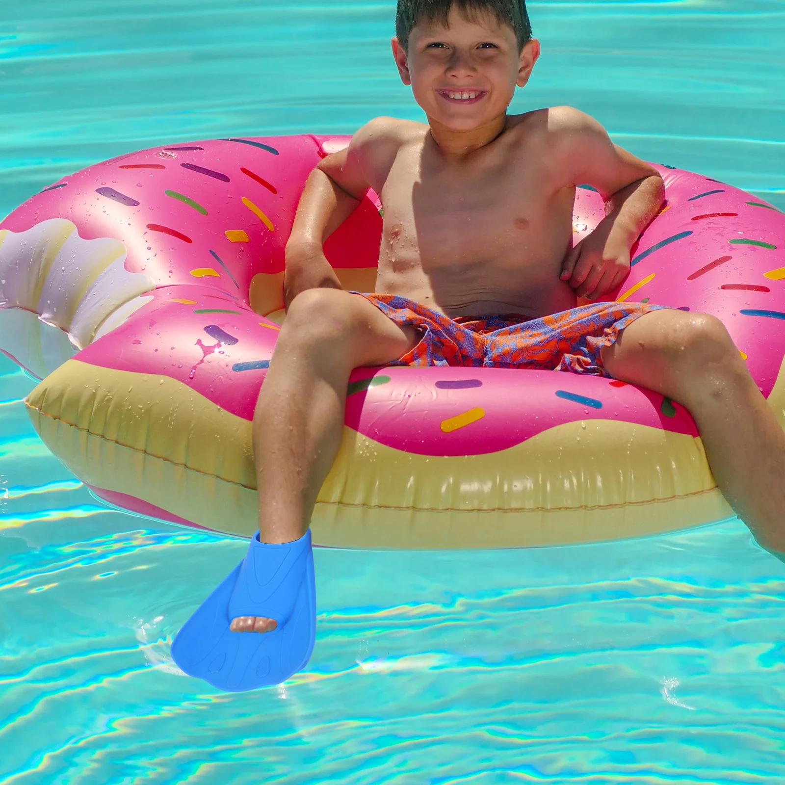 

1Pair Silicone Swimming Fins Kids Dive Flippers Swim Training Snorkeling Diving Swimming Supply Diving Fins Flippers Swim