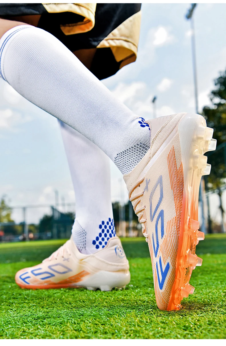 Neue Herren-Fußballschuhe, rutschfeste Stollenschuhe für Rasenplätze, hochgeschnittene, hochwertige Fußballschuhe, Futsal-Sneaker, Indoor- und Outdoor-Modelle, Bestseller. – Detail 9