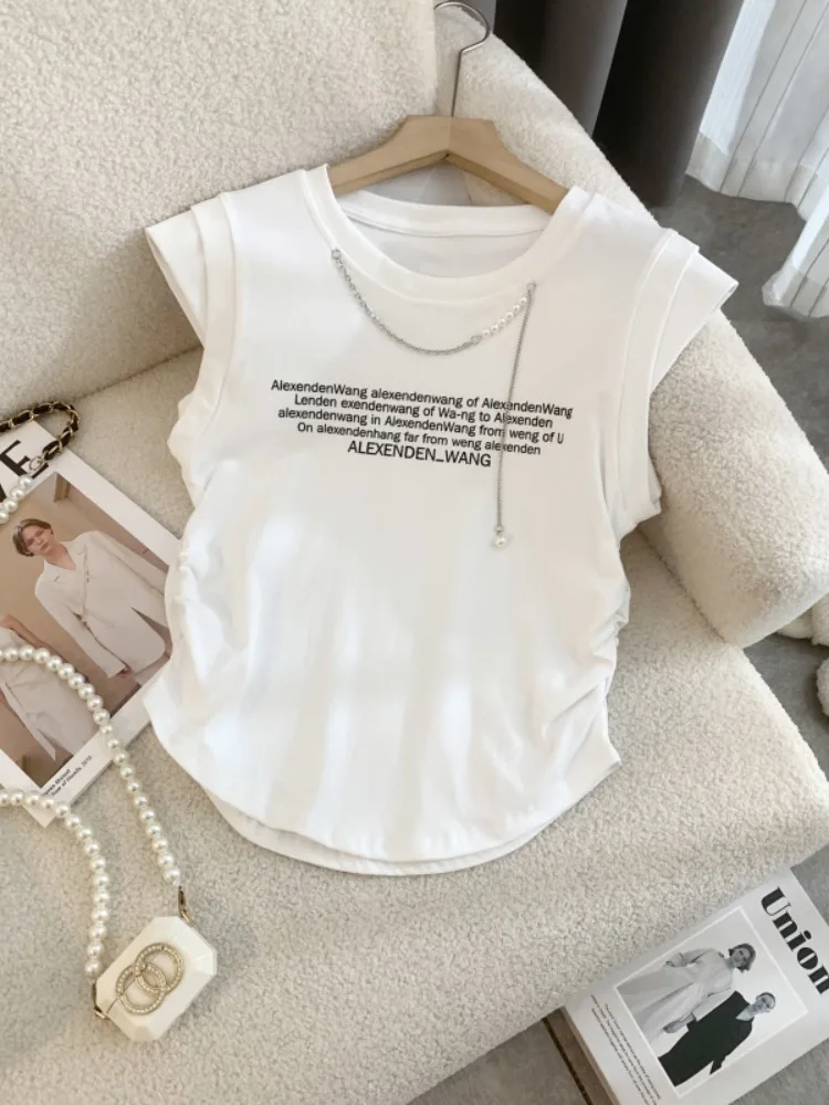 

American style sweet and spicy small flying sleeve t-shirt for women's summer design, unique and niche short sleeveless top