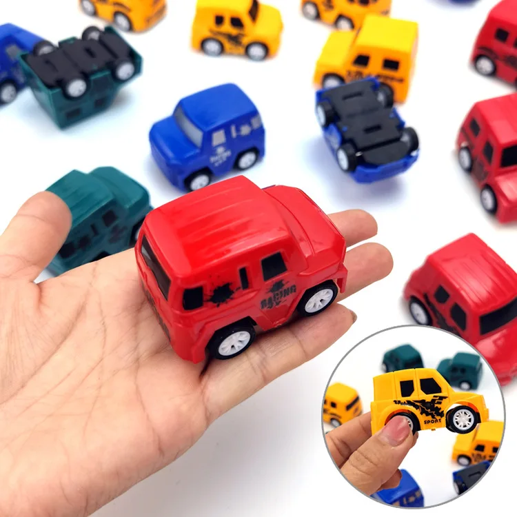 2 Stück neue Kinder Puzzle Spielzeug kreative Kunststoff Mini Süßigkeiten Farbe zurückziehen Auto Spielzeug Modell Trägheit Auto Spielzeug Jungen Geschenke