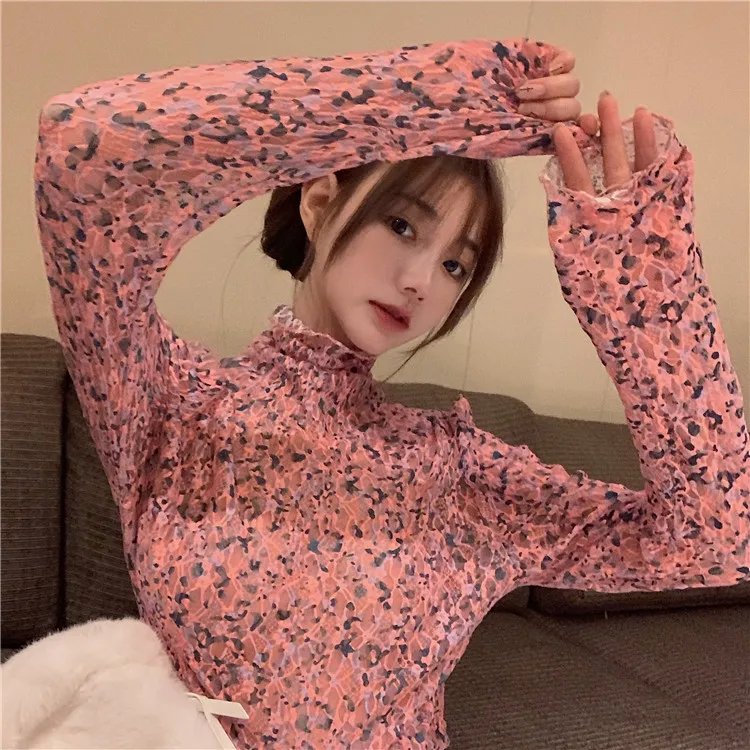 

Women Long Sleeve Floral Printed T-Shirt Korean Fashion Slim Fit Turtleneck Basic Tshirts Y2k Indie Female Casual New Tops Tees