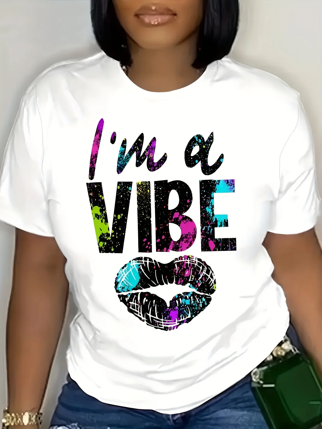I'm A Vibe Women's Tee - Bold Paint Splatter Lips Graphic, Casual White Top