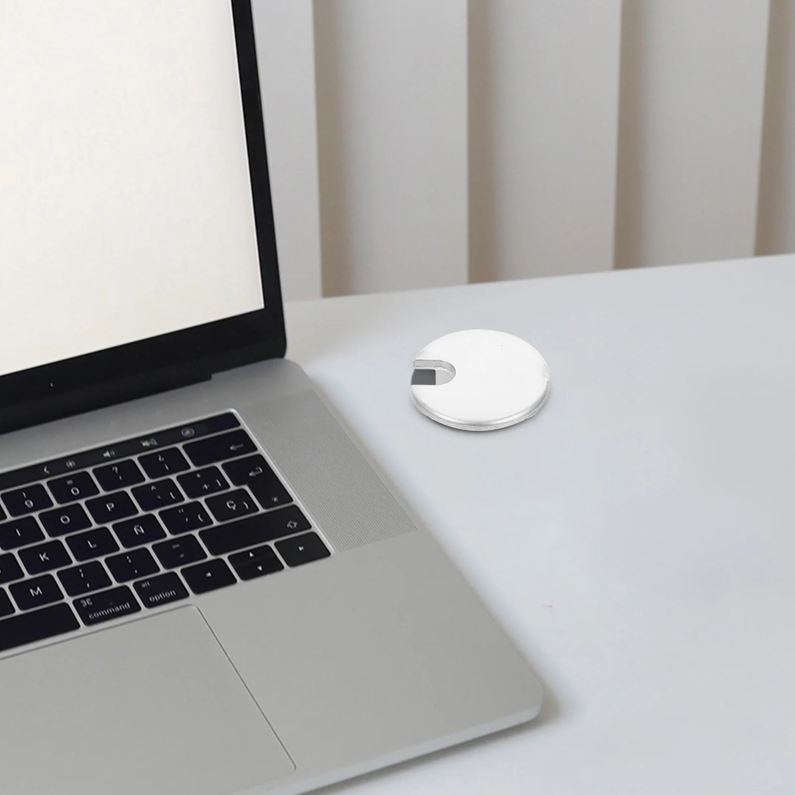 2 قطعة غطاء فتحة سلك سطح المكتب جروميت كابل سبائك الزنك للكابلات المنظمة في المكتب والمكاتب المنزلية منظم سلك سطح المكتب #6