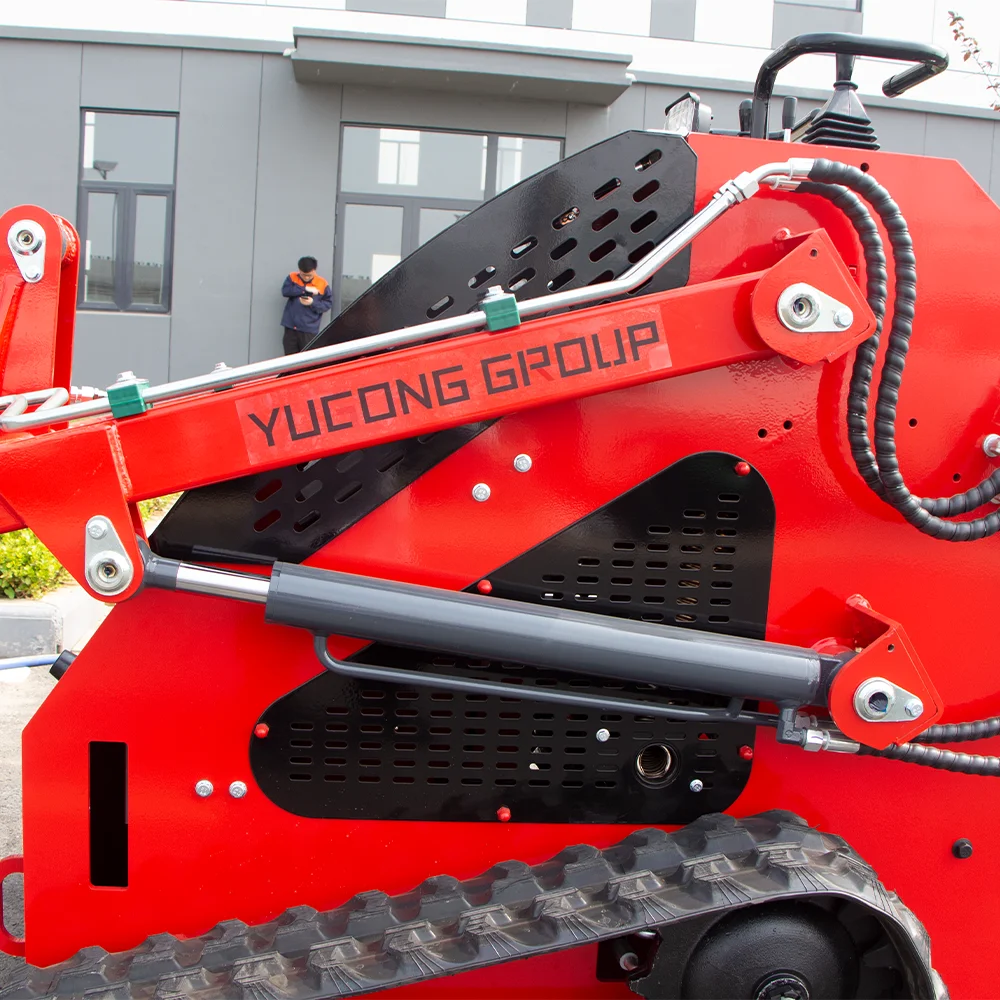 Mini carregadeira personalizada para jardim de fazenda, passeio em skid steers multifuncional YG-T460, mini carregadeira de sobre esteiras de alta qualidade