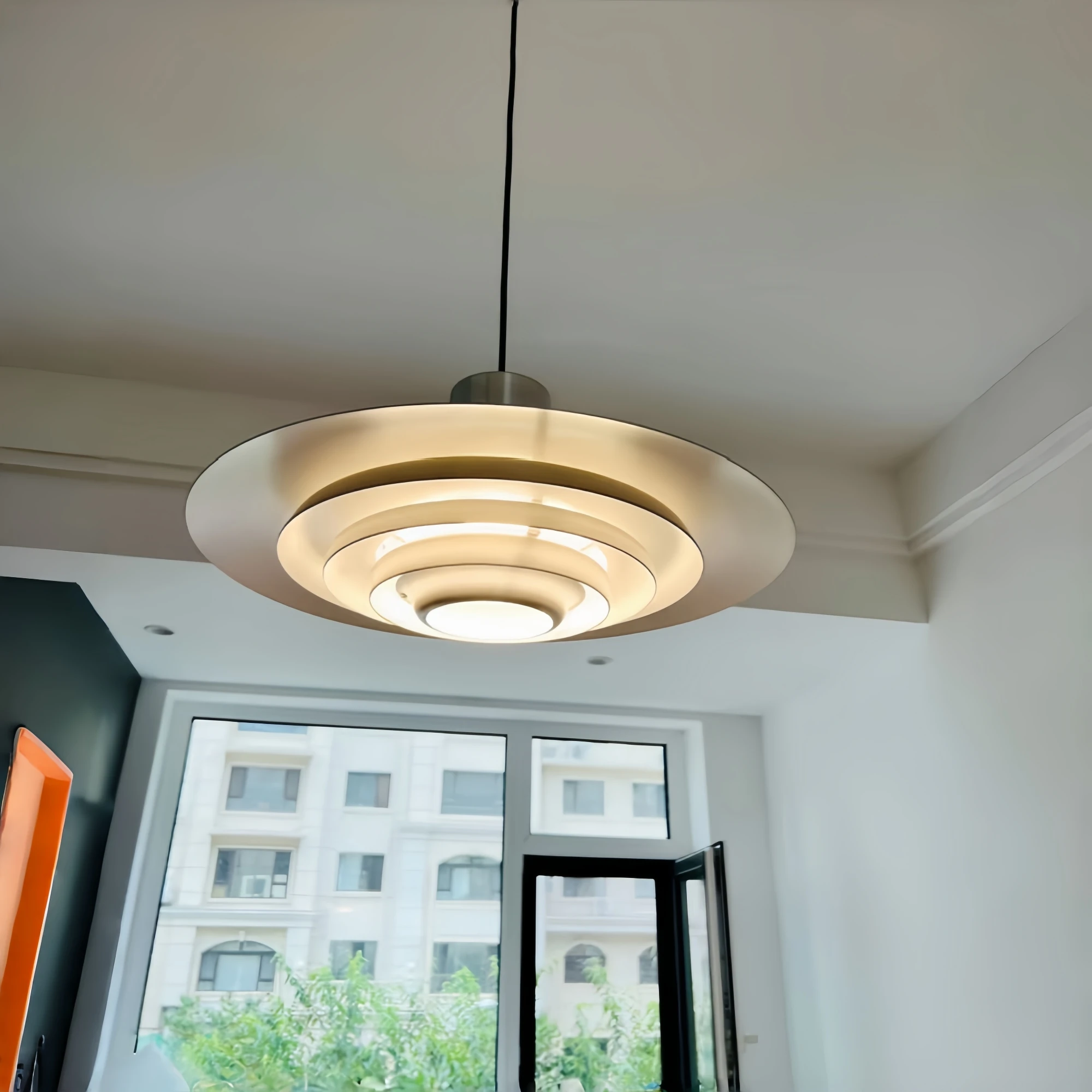 덴마크어 디자인 UFO 펜던트 조명 고품질 라운드 Led 매달려 램프 침실 식당 광택 Droplight 주방 바 샹들리에