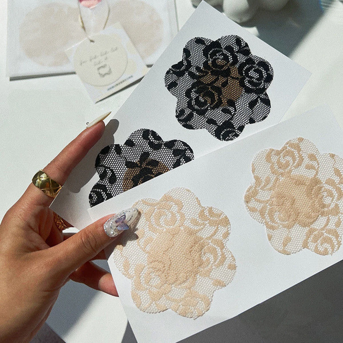 60PCS Kant Tepel Cover Ultra Dunne Onzichtbare Ademende Niet-geweven Stof Nubra Pasties voor Plunge Bras Gezonde Lijm beha Pads