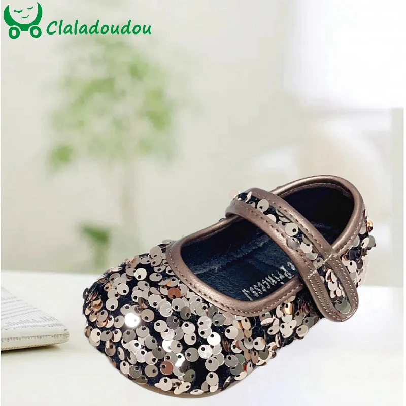 

Claladoudou New Autumn Kids Shoes For Girls Bling Sequined Cloth Party Dance Princess Dress Shoes Soft Gold Toddler Baby Shoes