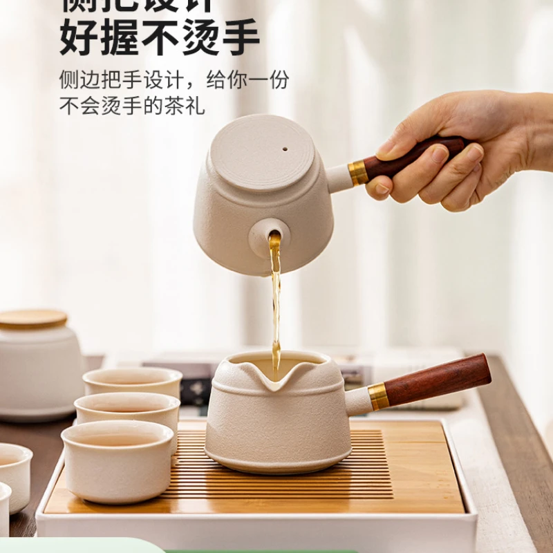 

Modern housewives Kung Fu tea set office ceramic tea cups home living room teapot gift box for Chinese New Year gifts.