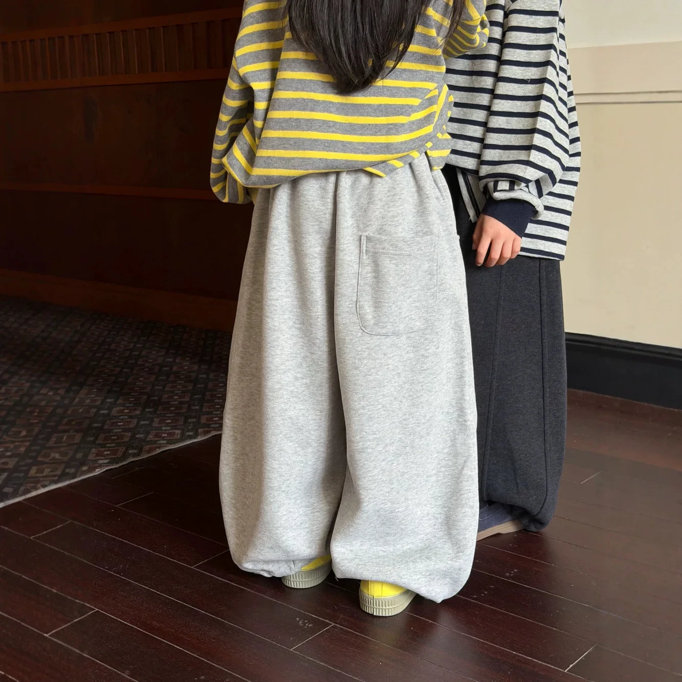 2026 Autumn New Children Loose Trousers Girls Versatile Sweatpants Solid Boys Casual Wide Leg Pants Cotton Kids Clothes