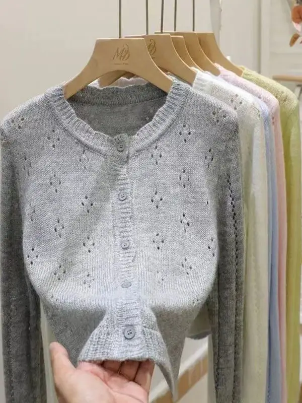 Soft Short Knitted Cardigan Women's Style Retro Floral Lace Hollow out Design Spring Autumn Fashionable Korean Version Top