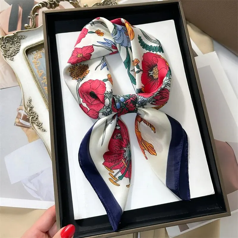 Luxury Print Silk Square Scarf Women Spring Neck Tie Shawl Wraps Female 70cm Hair Hand Wrist Headkercheif Hijab Bandana