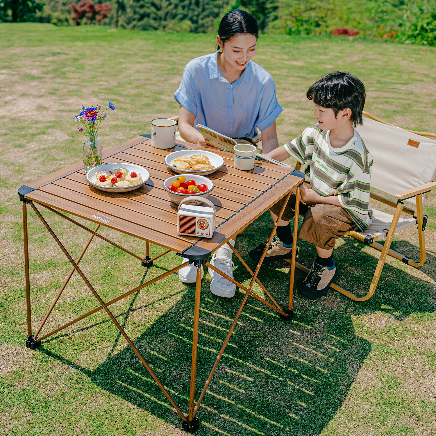 Folding Camping Outdoor Tables Garden Camping Equipment Parasol Sedentary Outdoor Table One Action Coffee Furniture Muebles FYOT