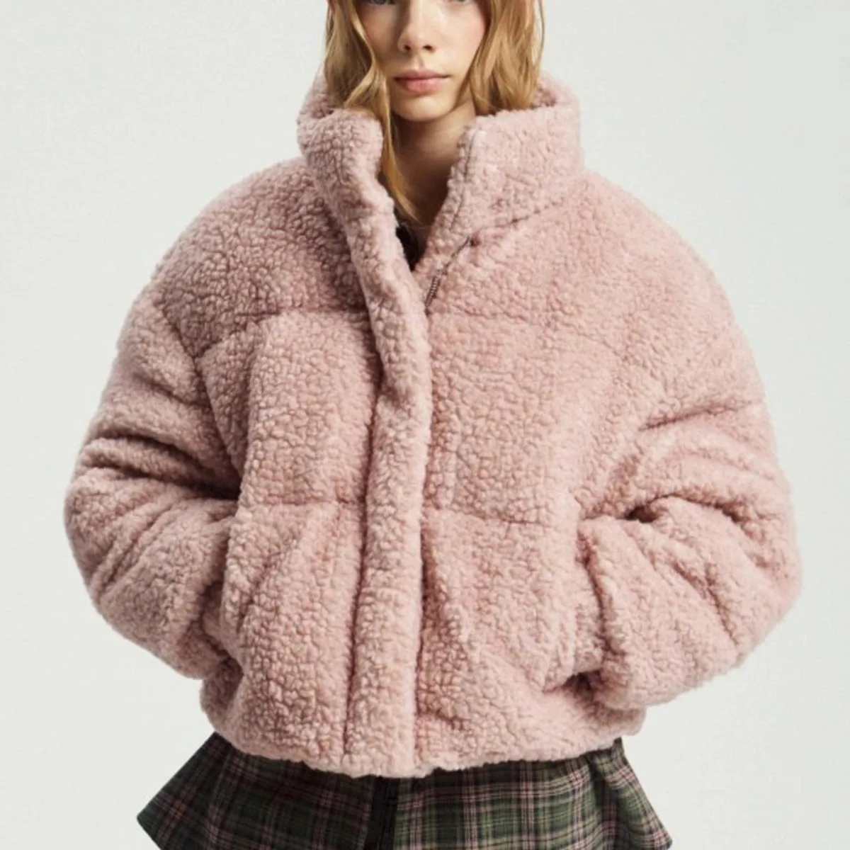 IG Women Pink Stand Collar Quilted Teddy Fleece Cropped Puffer Jacket Full Zip Side Pockets, Winter Warm Casual Fluffy Outerwear