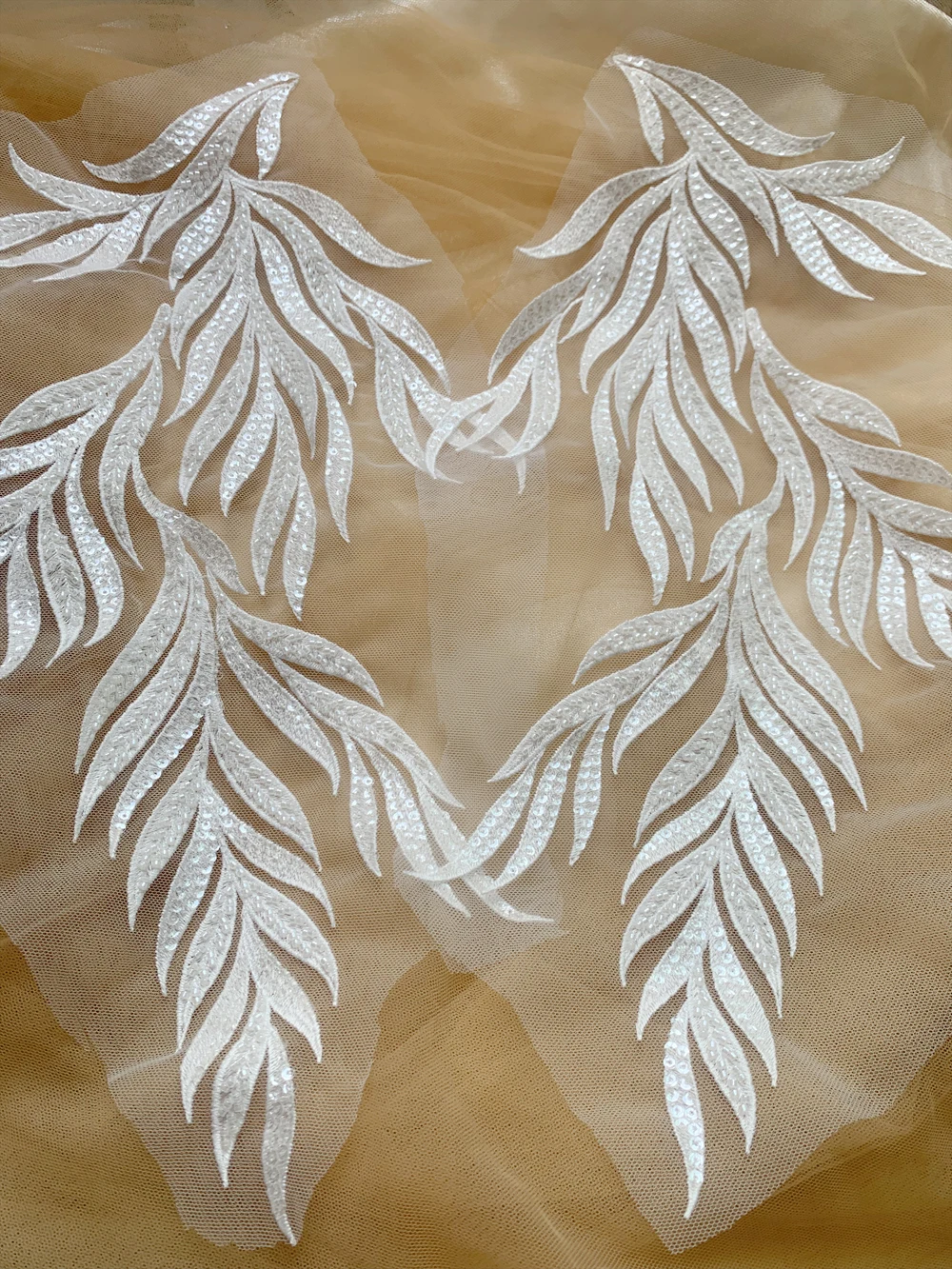 Advanced Customized Wedding Dress Bead Embroidery Leaf Lace, Mirror Flower, Off White Applique, DIY Bridal Accessories, 1Pair