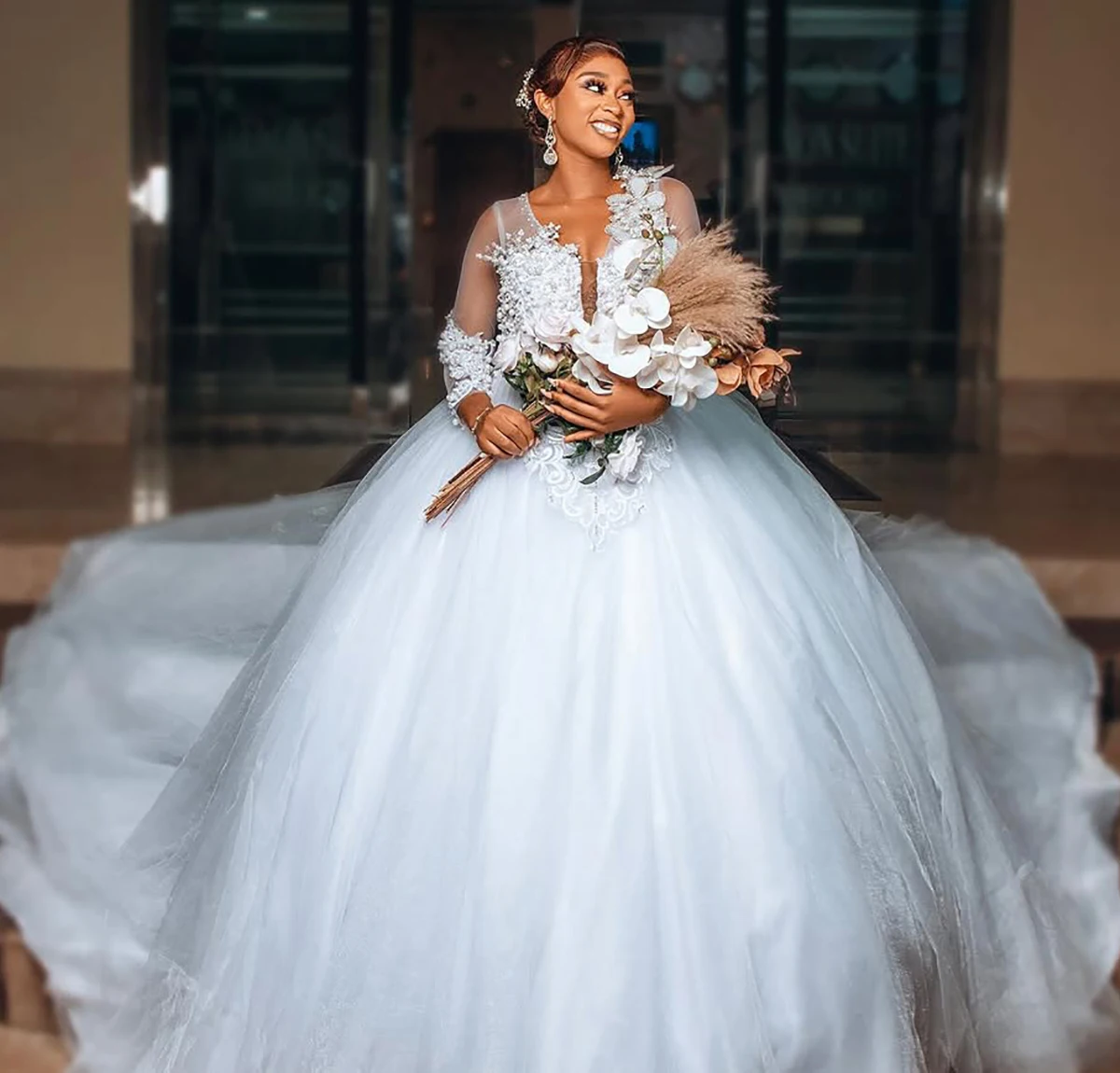 تخصيص الخامس الرقبة اليدوى اللؤلؤ الثقيل يزين فستان الزفاف Vestidos Noivas Ballgown 3/4 كم طويل فستان زفاف #2