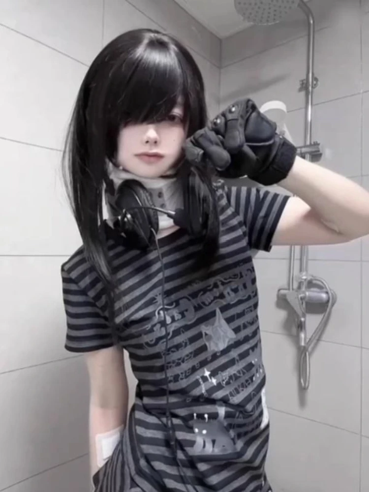 

HOUZHOU Y2k Black Gray Cat Graphic T-Shirts Women Vintage Grunge Striped Short Sleeve Tees Japanese Harajuku Aesthetic Slim Tops