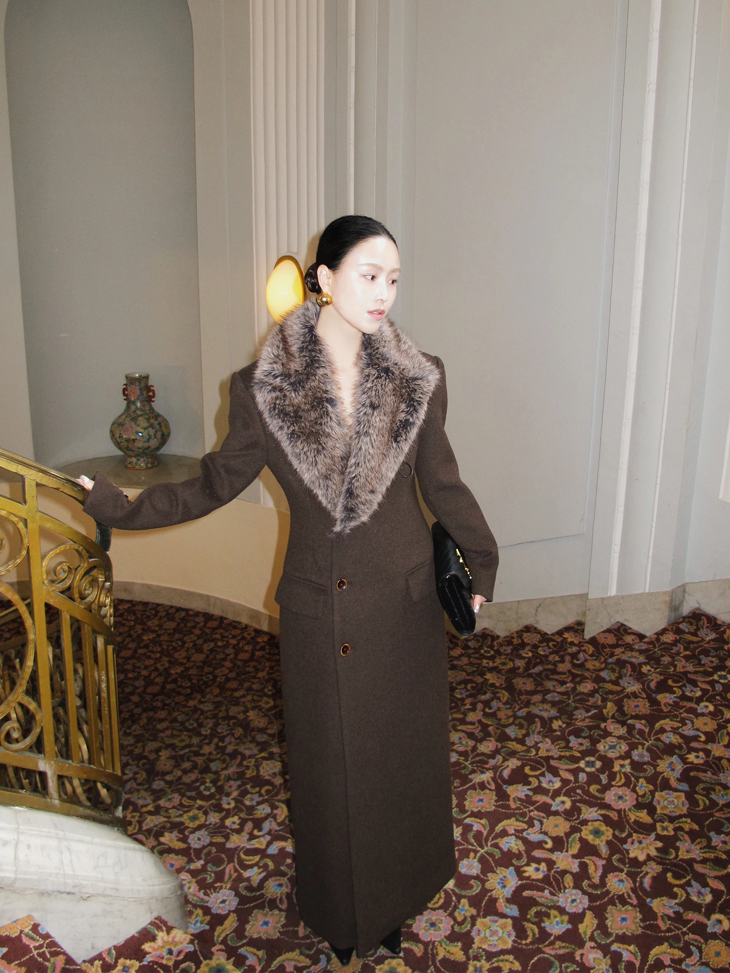 

Элегантное длинное шерстяное пальто для женщин в винтажном стиле, из полиэфирного волокна и других материалов, подходит для молодежи, на одной пуговице.