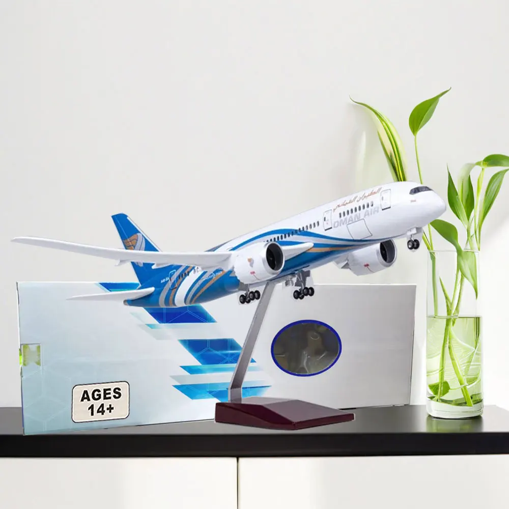 

47CM B787 Aircraft Oman Air Airline Plane Model W Light and Wheel Resin Diecast Airplane Collection Display Gift for Display De