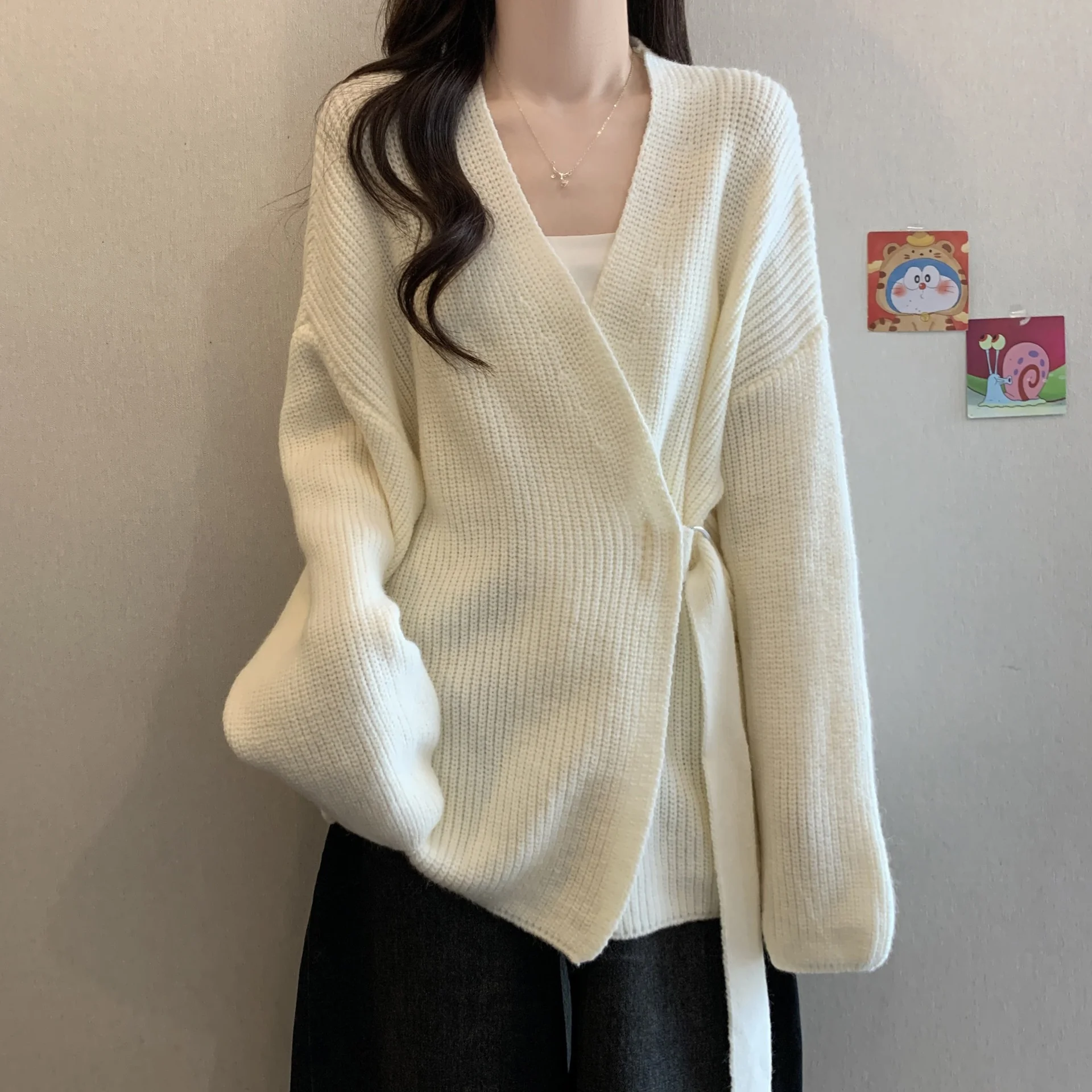 

Длинные кардиганы для повседневной носки, женские, осенние, с V-образным вырезом, легкие, с асимметричной подкладкой, мягкие, удлиненные, без пуговиц, с вырезами, в стиле Y2K