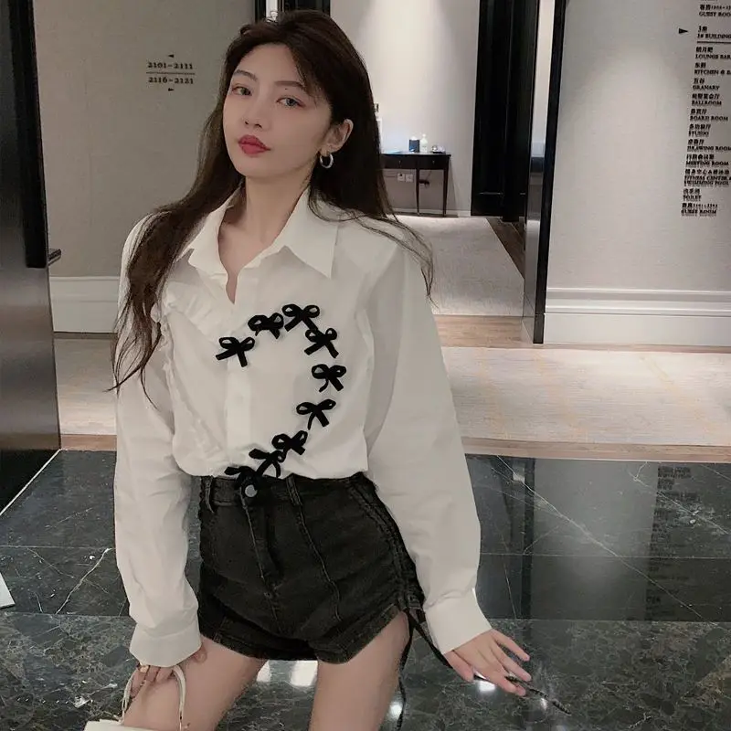 

2026 Summer Fashion New Women's Design Casual Shirt Solid Color Single Breasted Bow Hot Girl Long Sleeved Shirt Top