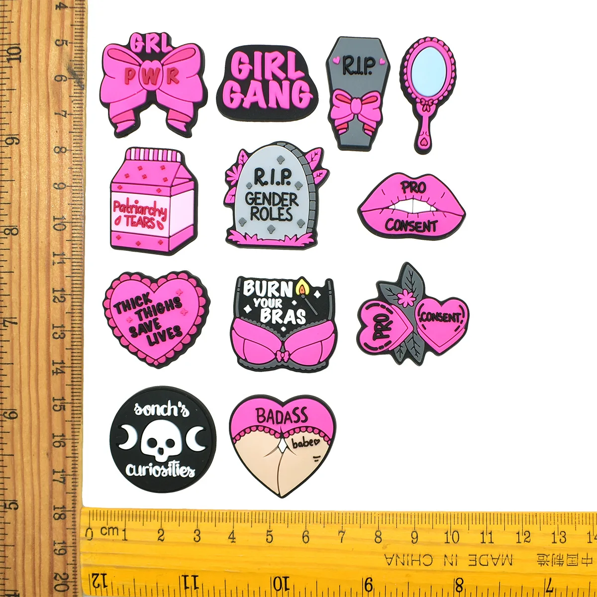 Cartoon Cool Girl Series Hole Shoes Shoe Flower Accessories PVC Soft Rubber Garden Shoes Accessories DIY Shoe Buckle Spot