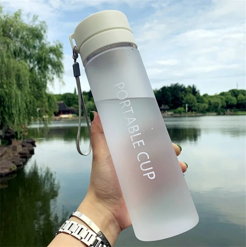 800ml/600ml Large Capacity Sports Fruit Lemon Juice Drinking Bottle Infuser Clear Portable Plastic Water Bottle