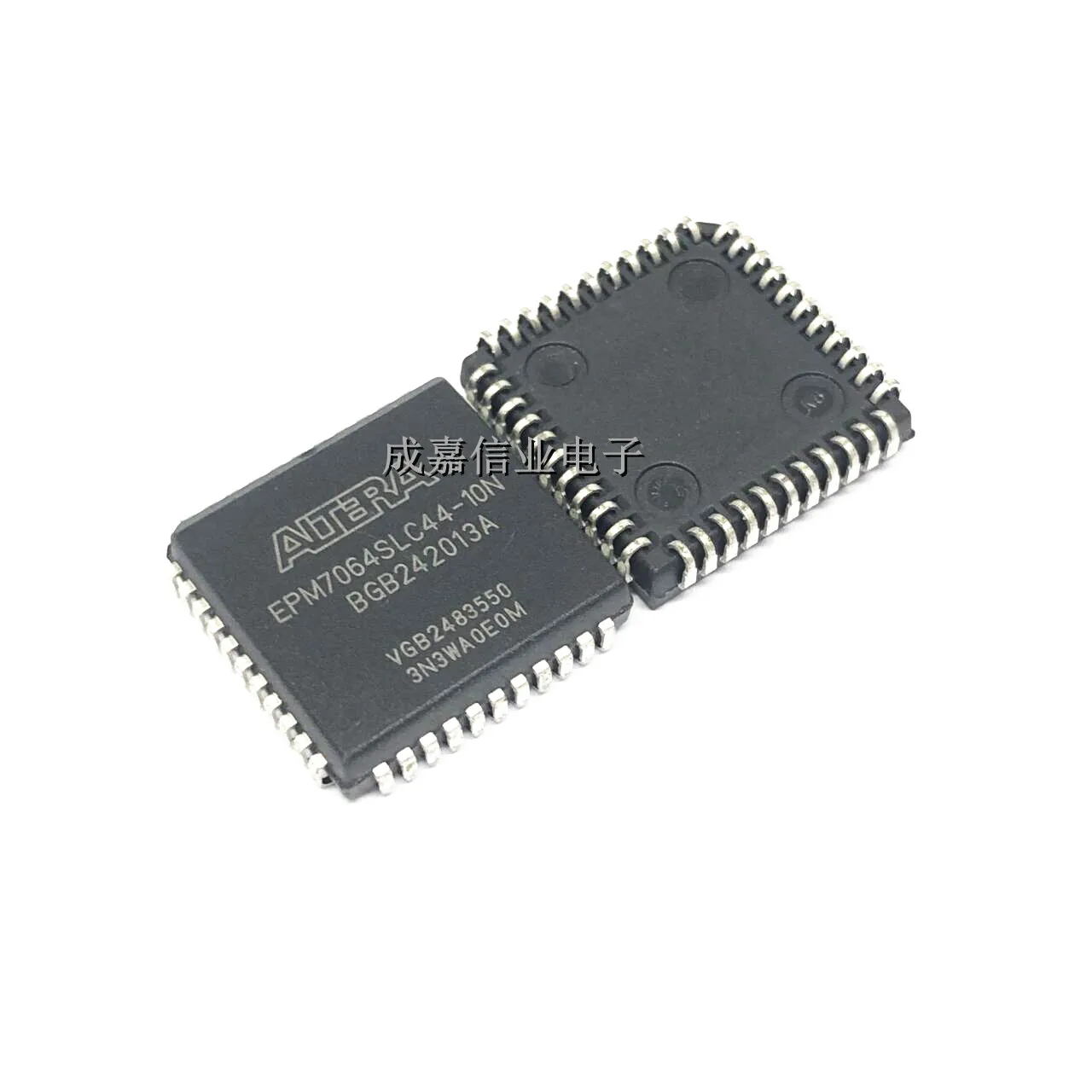 5pcs/Lot EPM7064SLC44-10N PLCC-44 CPLD - Complex Programmable Logic Devices CPLD - MAX 7000 64 Macro 36 IOs