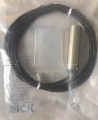 

1PCS Sick New Original Genuine Photoelectric Switch GRL18-N1132 GRL18-P1132