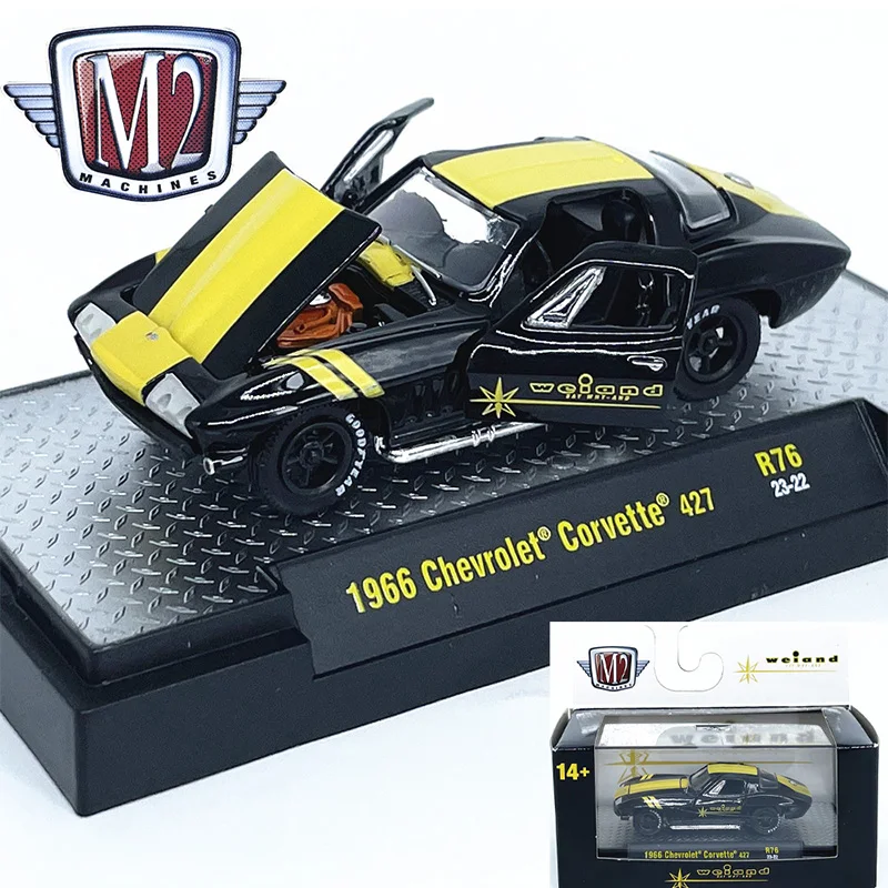 

1:64 M2 Car Model New Simulation Alloy Car Model Collectible Ornament New with Packaging